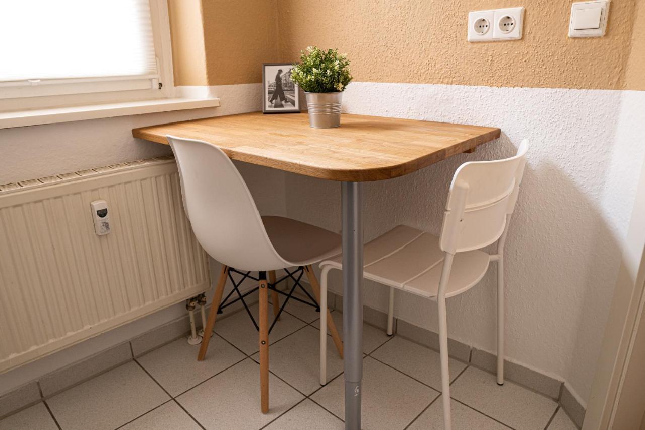 Fullhouse - Halle - T28 - Deer Apartment Exterior foto